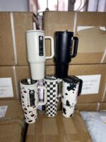 32oz Hydrojug - Image 2