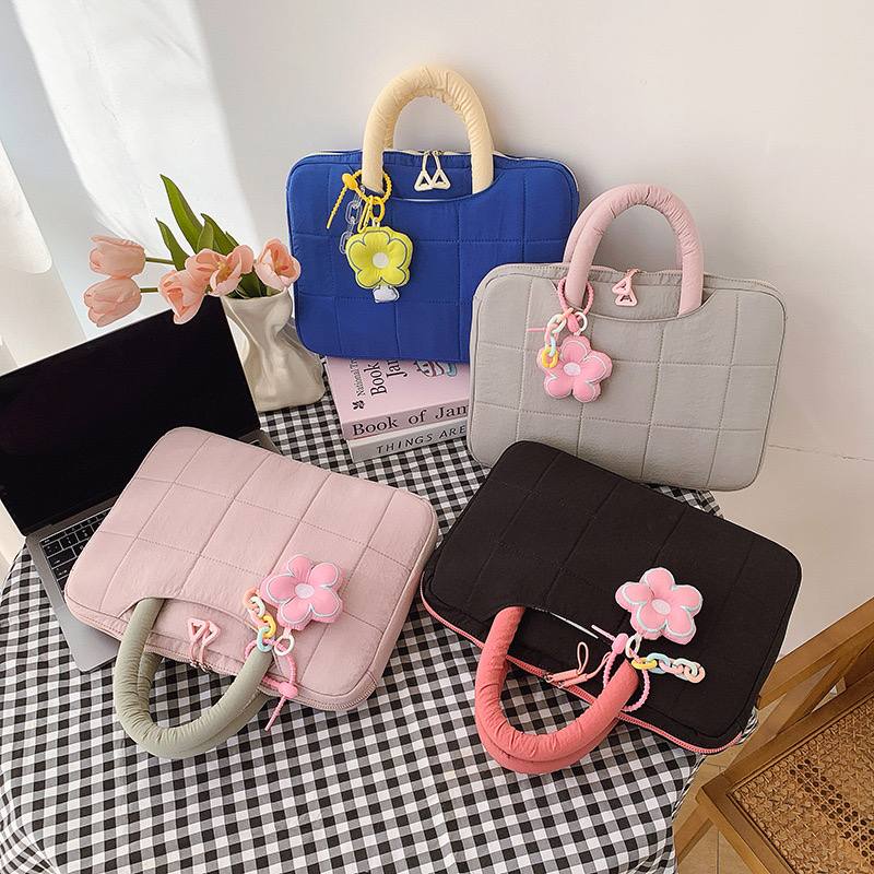 IMG_0403 Puffy Shockproof Quilted Laptop Bag - Image 1