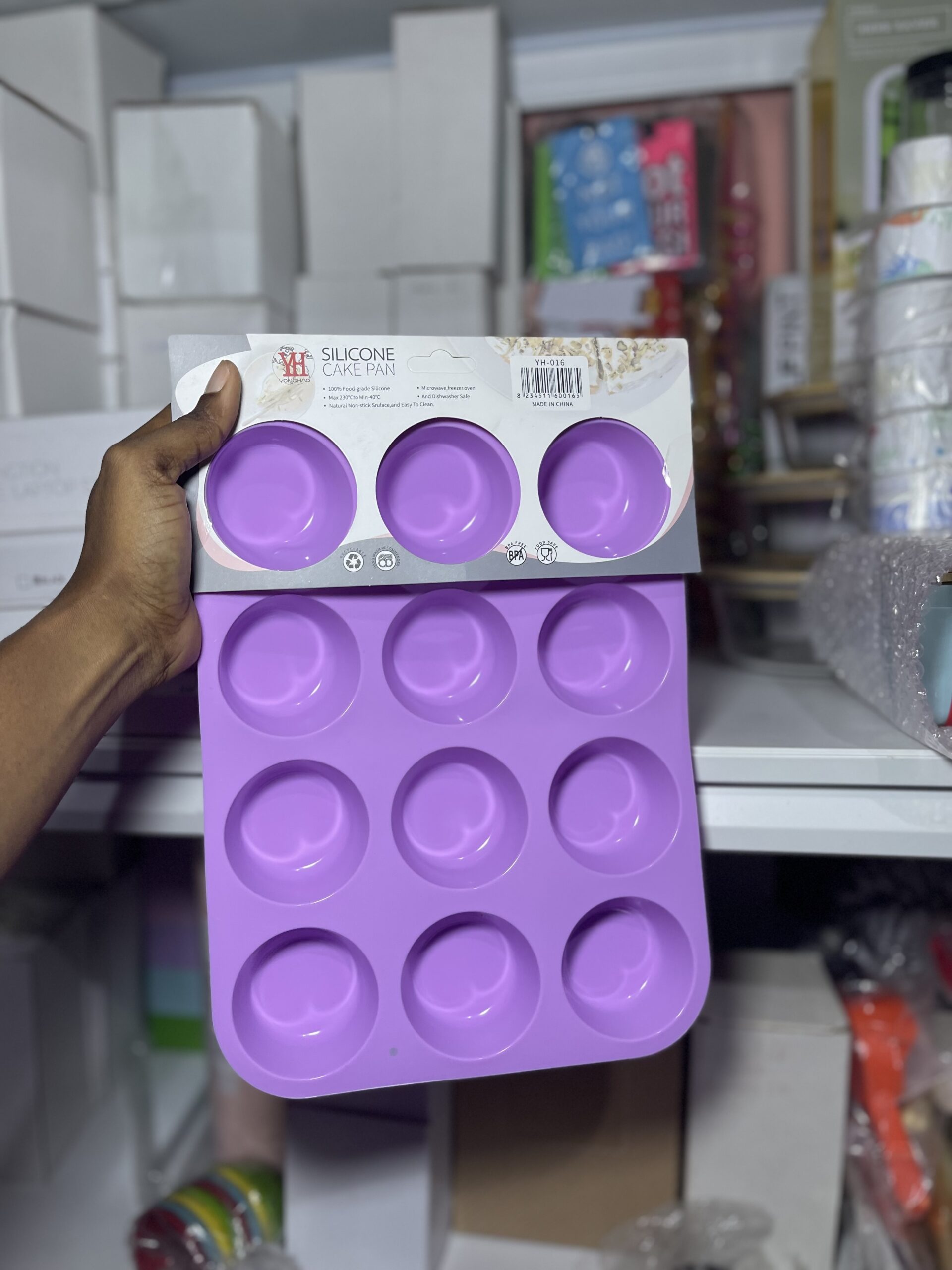 IMG_5247 12 Slots Silicon Cake Pan - Image 1