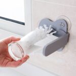 Detachable Lazy Suction Cup Washing Brush - Image 4