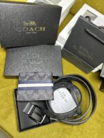 Coach Leather Wallet & Belt Gift Set - Image 2