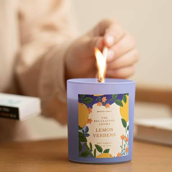 130g Scandinavian Lemon Scented Candle